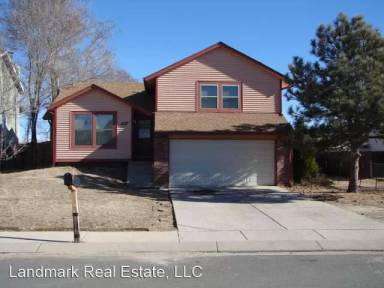 Main picture of 835 Greenbrier Dr