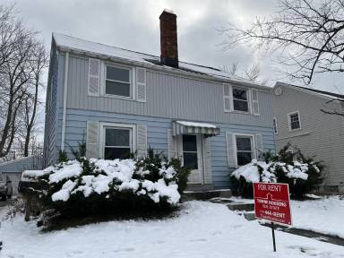 Main picture of 160 Woodward Ave