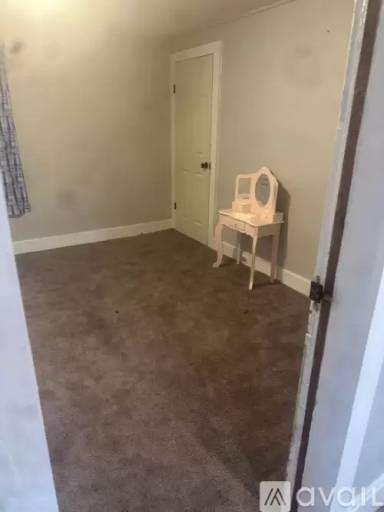 Main picture of 367 W 4th St