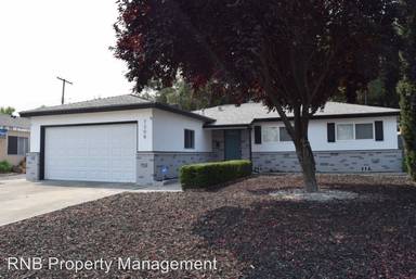 Main picture of 7308 Windfall Way