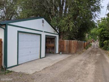 Main picture of 4640 S Acoma St