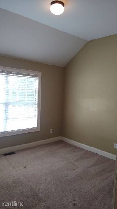 Main picture of 109 Red Branch Dr