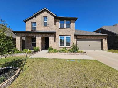 Main picture of 1740 Jamestown Dr
