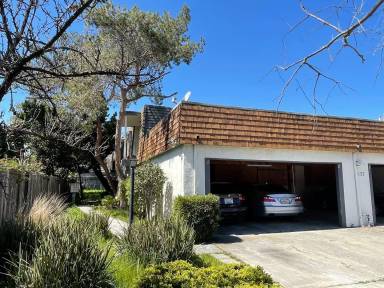 Main picture of 1137 Oakmont Dr