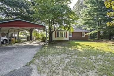Main picture of 114 Collier St