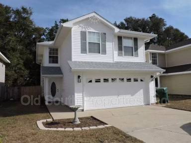 Main picture of 6298 Cottage Woods Dr