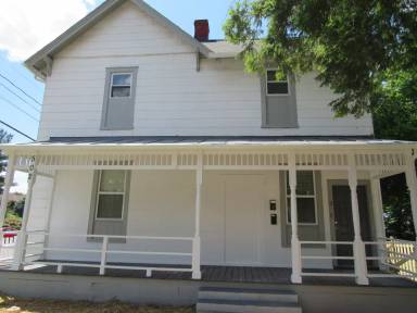 Main picture of 502 N East St
