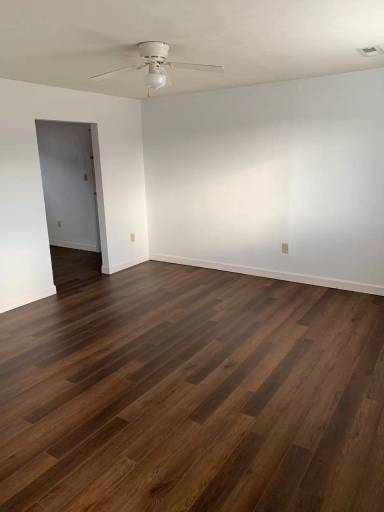 Main picture of 116 E Madison Ave