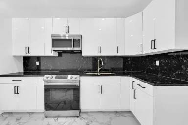 Main picture of 3127 Sedgwick Ave