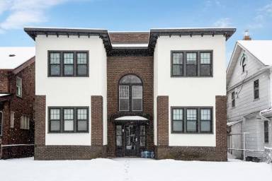 Main picture of 2010 Marshall Ave