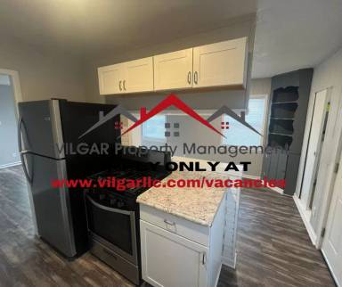 Main picture of 6703 Waveland Ave