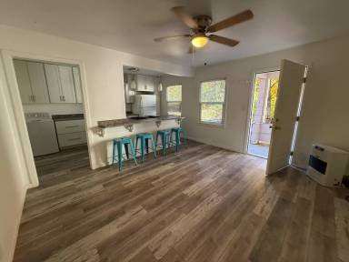 Main picture of 107A S A St