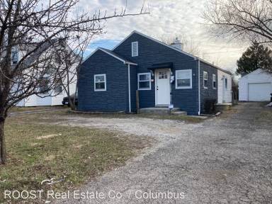 Main picture of 924 S James Rd
