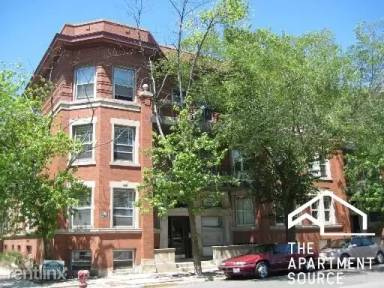 Main picture of 4114 N Clarendon Ave