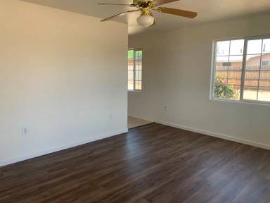 Main picture of 502 N 97th Pl