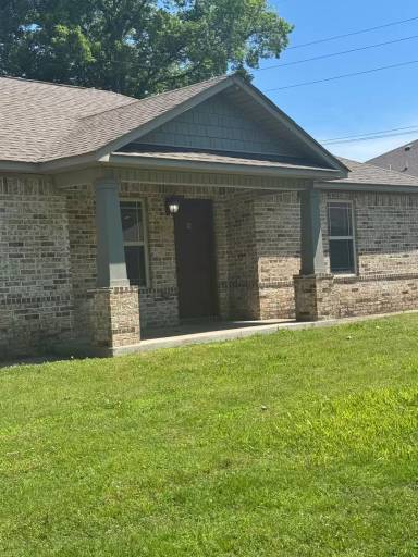 Main picture of 4729 S 28th St