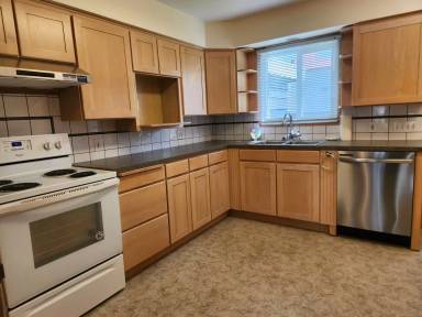 Main picture of 708 Virginia St