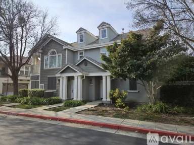 Main picture of 143 W Saltillo Ln