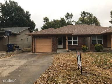 Main picture of 136 S Mary Etta St