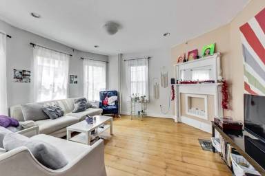 Main picture of 9 Colborne Rd