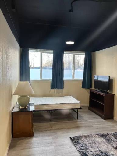 Main picture of 7801 Peck Ave