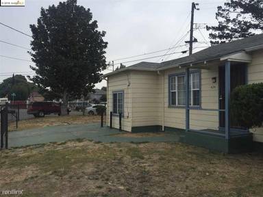 Main picture of 424 Darien Ave