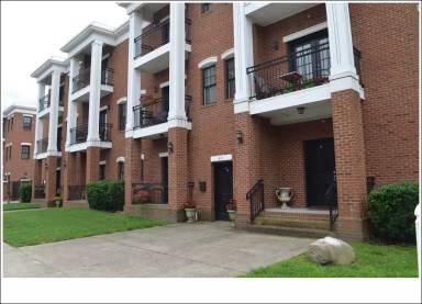 Main picture of 915 Colley Ave