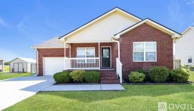 Main picture of 103 Bonnie Oak Dr