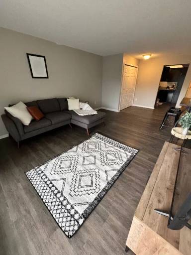 Main picture of Balconies Of Broad Ripple