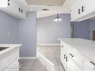 Main picture of 5517 Ramona Ct