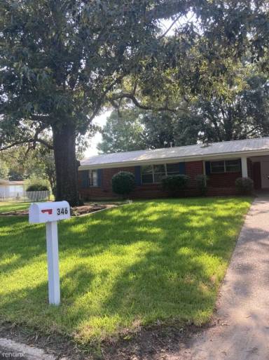 Main picture of 346 Rich Ave