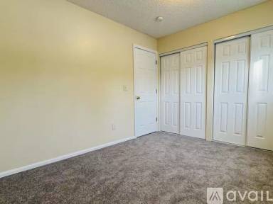 Main picture of 104 B St