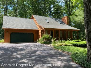 Main picture of 905 Reads Run