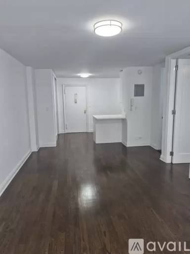 Main picture of 1001 5th Ave