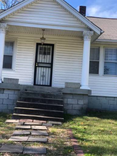 Main picture of 202 Forest Park Rd