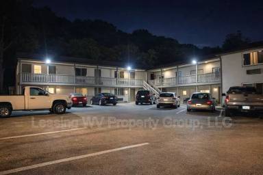 Main picture of 401 Main Ave