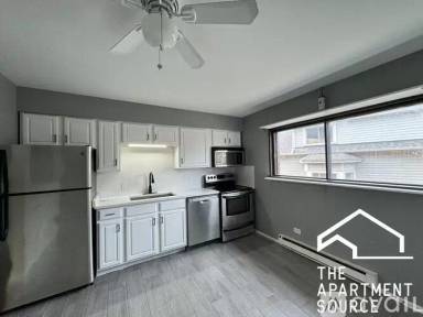 Main picture of 239 Circle Ave