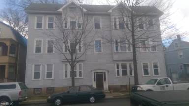 Main picture of 62 Cambridge St