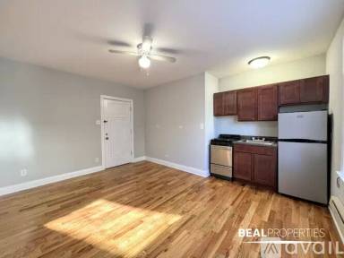 Main picture of 4546 N Damen Ave Apartments