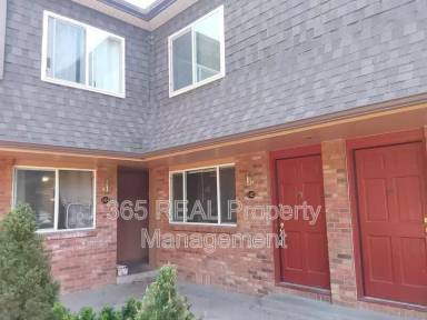 Main picture of 1422 E 16th St