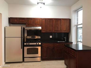 Main picture of 1778 W 9th St
