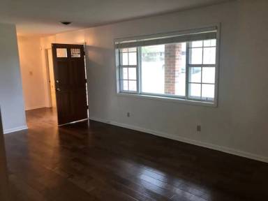 Main picture of 2509 Hood Ave