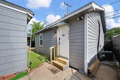 Main picture of 7815 Harding St