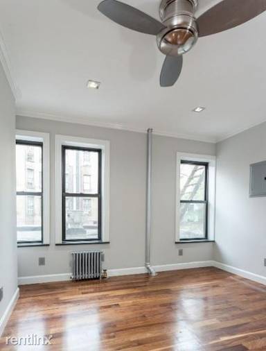 Main picture of 2329 1st Ave