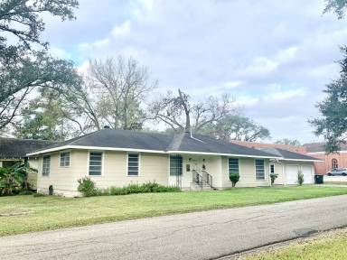 Main picture of 660 Richland Ave