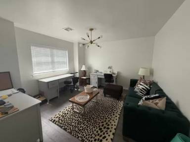 Main picture of 1729 Lenox Dr