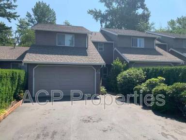 Main picture of 2112 Birch Cir