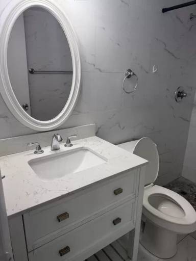 Main picture of 1855 W 60th St Apartments