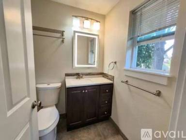 Main picture of 1912 Filbert St