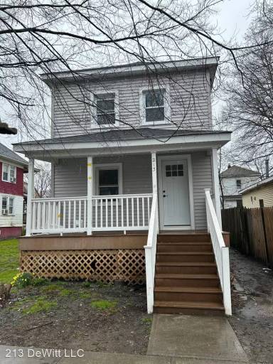 Main picture of 213 De Witt Ave
